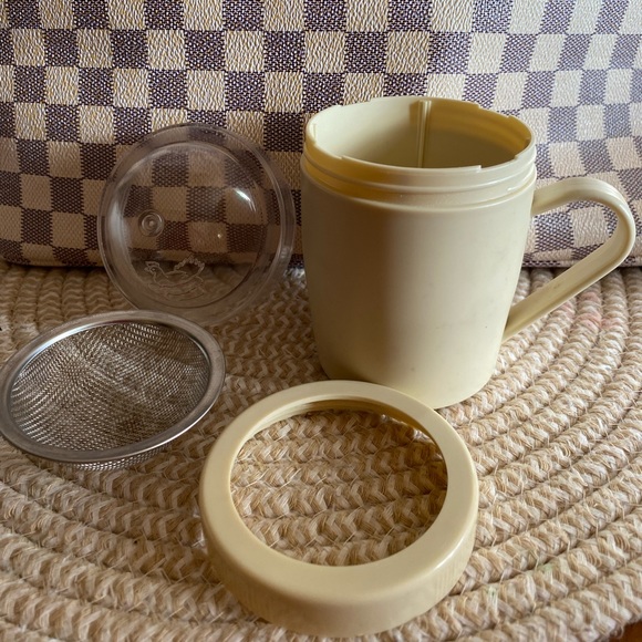 Pampered Chef Kitchen Vintage Powdered Sugar Shaker Poshmark